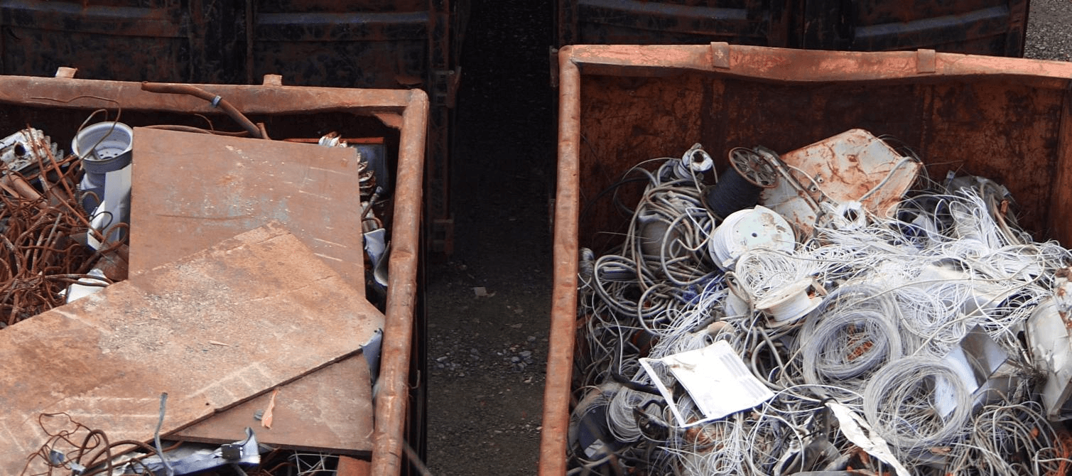 자원 처리 및 적재 현장